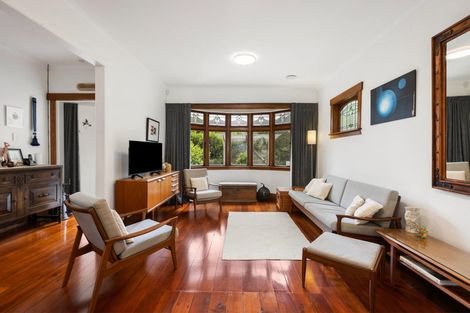 Photo of property in 16 Butt Street, Brooklyn, Wellington, 6021