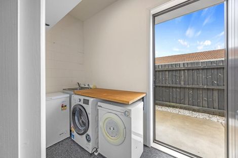 Photo of property in 1/84 Queenspark Drive, Parklands, Christchurch, 8083