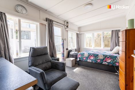 Photo of property in 19 Duchess Avenue, Dunedin Central, Dunedin, 9016