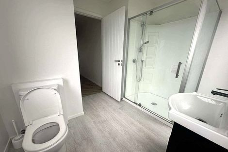 Photo of property in 14 Cessna Way, Newlands, Wellington, 6037