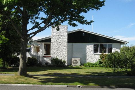 Photo of property in 64 Woodbury Street, Russley, Christchurch, 8042