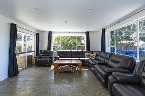 Photo of property in 27 George Street, Pleasant Point, 7903