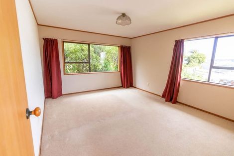 Photo of property in 85 Kennedy Avenue, Forrest Hill, Auckland, 0620