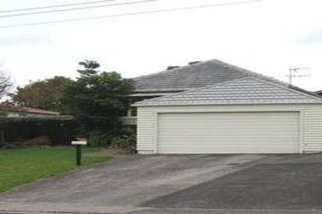 Photo of property in 43b Moire Road, Massey, Auckland, 0614