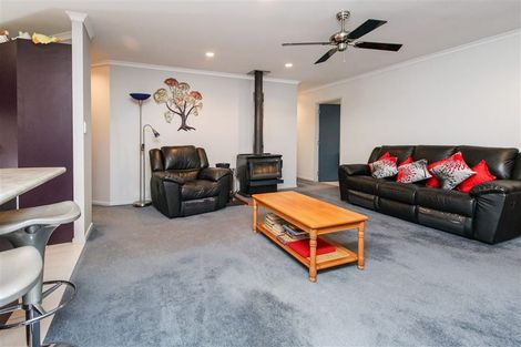 Photo of property in 41c Springs Road, Parakai, 0830