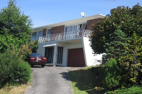 Photo of property in 3 Marlborough Avenue, Glenfield, Auckland, 0629