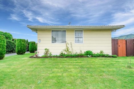 Photo of property in 27a Matai Street, Waikanae, 5036