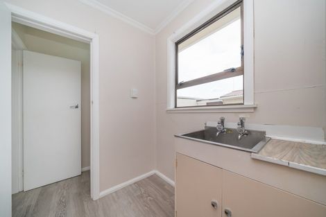 Photo of property in 1 Austin Place, Awapuni, Palmerston North, 4412