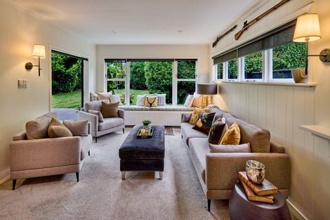 Photo of property in 295 Fergusson Drive, Heretaunga, Upper Hutt, 5018