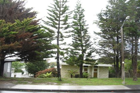 Photo of property in 19 Mcmillan Place, Mellons Bay, Auckland, 2014