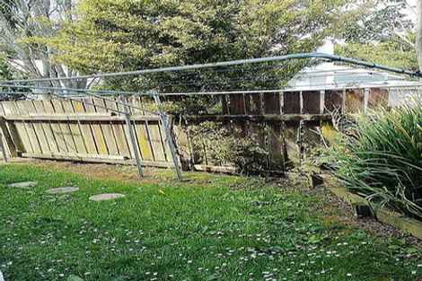 Photo of property in 2/228 Onewa Road, Birkenhead, Auckland, 0626