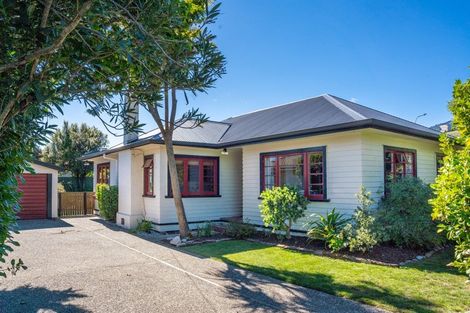 Photo of property in 7 Ranui Road, Stoke, Nelson, 7011