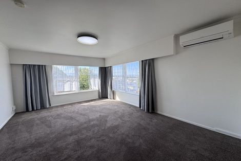 Photo of property in 1/18 Anne Road, Hillcrest, Auckland, 0627