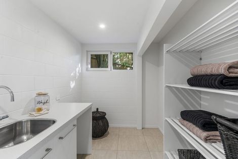 Photo of property in 7 Michael Avenue, Mount Pleasant, Christchurch, 8081