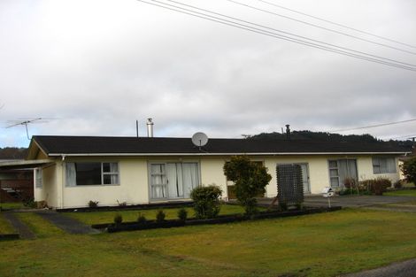 Photo of property in 3b Brennan Street, Reefton, 7830