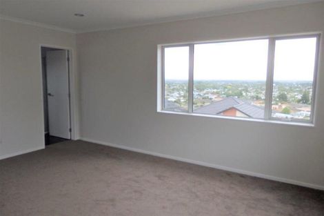 Photo of property in 104 Keri Vista Rise, Papakura, 2110