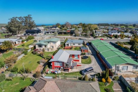 Photo of property in 90 Wansbeck Street, Holmes Hill, Oamaru, 9401