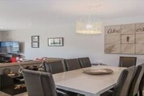 Photo of property in 146 Harbour Village Drive, Gulf Harbour, Whangaparaoa, 0930