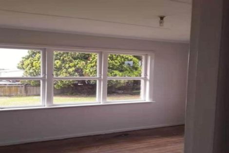 Photo of property in 57 Kayes Road, Pukekohe, 2120