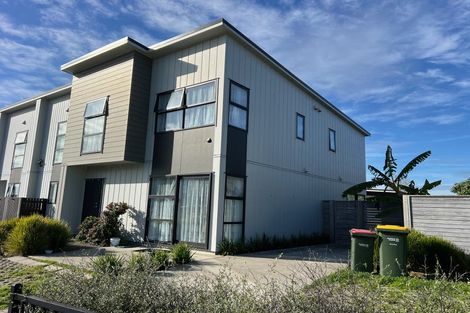 Photo of property in 10 Kitea Place, Mangere, Auckland, 2022