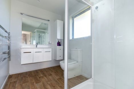 Photo of property in 10 William Hyde Place, Darfield, 7510