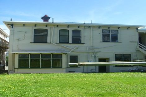 Photo of property in 5/15 Brougham Street, Mount Victoria, Wellington, 6011