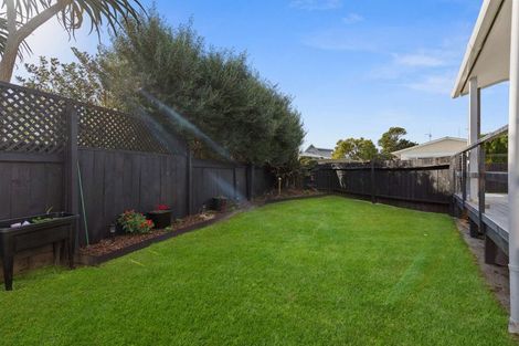 Photo of property in 15c Longstead Avenue, Papamoa Beach, Papamoa, 3118
