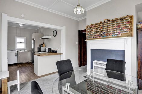 Photo of property in 12 Collins Street, Hawera, 4610