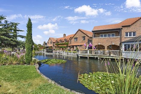 Photo of property in Village Green Cottages, 9/10 Quiet Woman Way, Monaco, Nelson, 7011