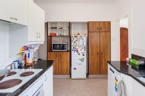 Photo of property in 25 Argyle Avenue, Takaro, Palmerston North, 4410