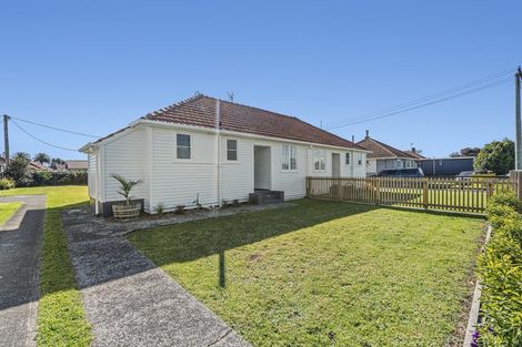 Photo of property in 38-40 Parris Street, Waitara, 4320