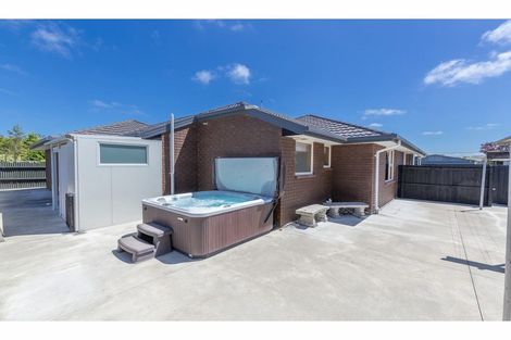 Photo of property in 15a Cleland Street, Belfast, Christchurch, 8051