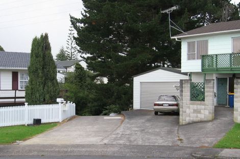 Photo of property in 2/39 Vina Place, Massey, Auckland, 0614