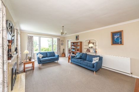 Photo of property in 17 Dickson Crescent, Saint Johns Hill, Whanganui, 4500