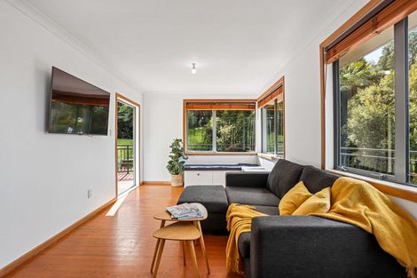 Photo of property in 373 Huia Road, Titirangi, Auckland, 0604