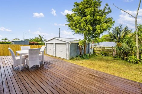 Photo of property in 42 Blockhouse Bay Road, Avondale, Auckland, 1026