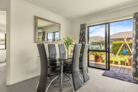 Photo of property in 65 Awatea Avenue, Paraparaumu, 5032