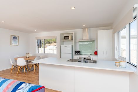 Photo of property in 25 Northcoast Place, Mangawhai Heads, Mangawhai, 0505