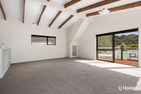 Photo of property in 28 Ocean View Road, Waihi Beach, 3611