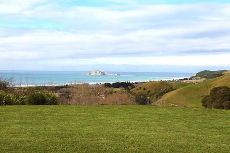 Photo of property in 1993 Waimarama Road, Waimarama, Havelock North, 4294