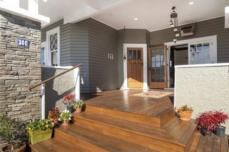 Photo of property in 366d Devonport Road, Tauranga South, Tauranga, 3112