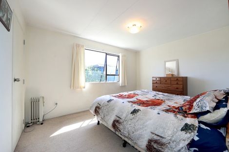 Photo of property in 100a Mayfair Avenue, Mayfair, Hastings, 4122