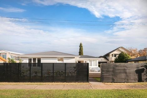 Photo of property in 48b Ngatai Road, Otumoetai, Tauranga, 3110