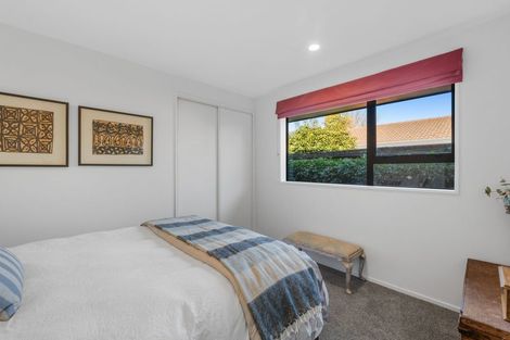 Photo of property in 83 Hawthornden Road, Avonhead, Christchurch, 8042