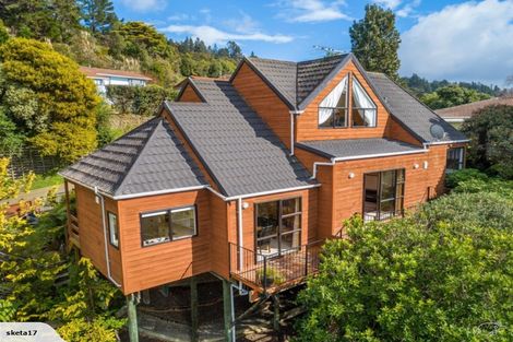 Photo of property in 9 Dunleith Grove, Silverstream, Upper Hutt, 5019