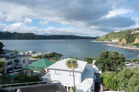 Photo of property in 1/77 Maida Vale Road, Roseneath, Wellington, 6011