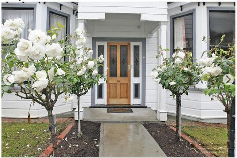 Photo of property in 34 Porritt Avenue, Mount Victoria, Wellington, 6011