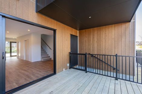 Photo of property in 108 Te Oneroa Way, Long Bay, Auckland, 0630