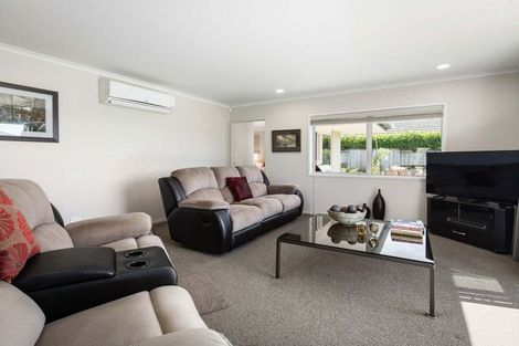 Photo of property in 15 Maniaroa Drive, Katikati, 3129