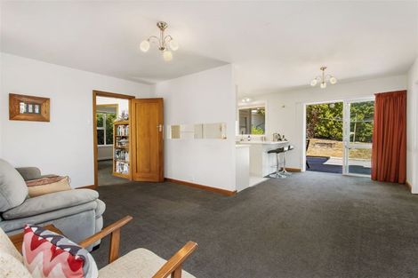 Photo of property in 212 Mount Pleasant Road, Mount Pleasant, Christchurch, 8081